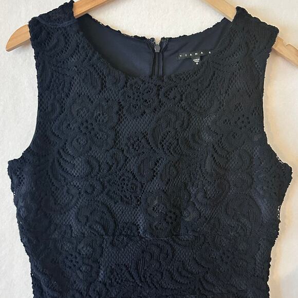 Tiana B Fit & Flare Dress Womens Sz 6 Navy Floral Lace Elegant Party Career Work - Picture 4 of 12